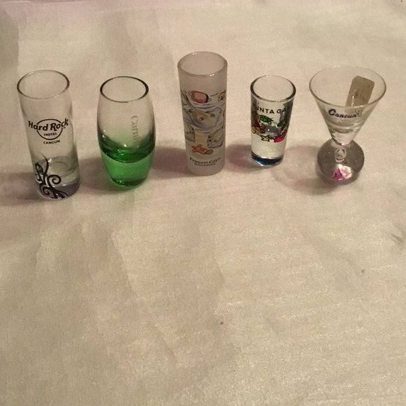 Collection of 5 colorful shot glasses - Hard Rock Hotel Cancun, Bahamas, etc. - Picture 1 of 12